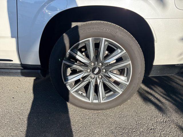 used 2023 Cadillac Escalade ESV car, priced at $89,495