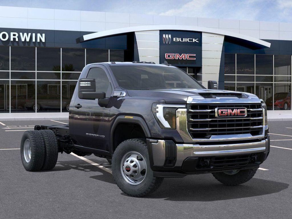 new 2025 GMC Sierra 3500 car, priced at $62,803
