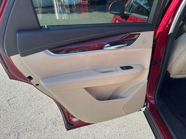 used 2019 Cadillac XT5 car, priced at $23,500