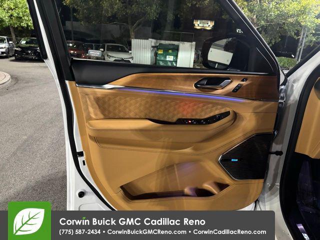 used 2022 Jeep Grand Cherokee car, priced at $36,995