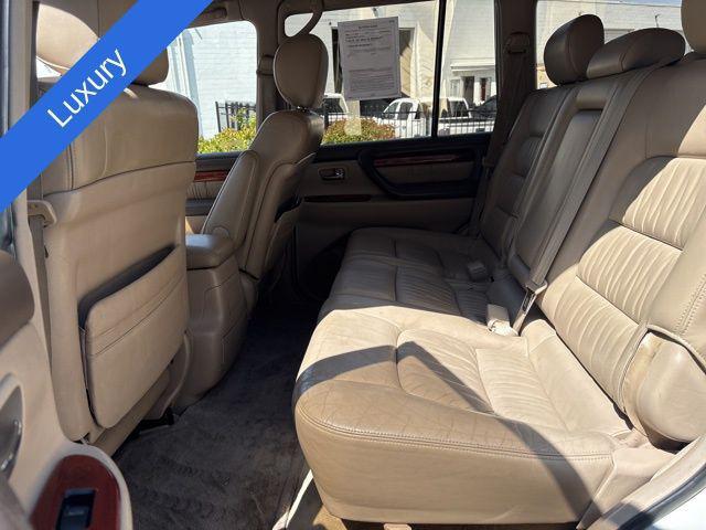 used 2000 Lexus LX 470 car, priced at $10,995