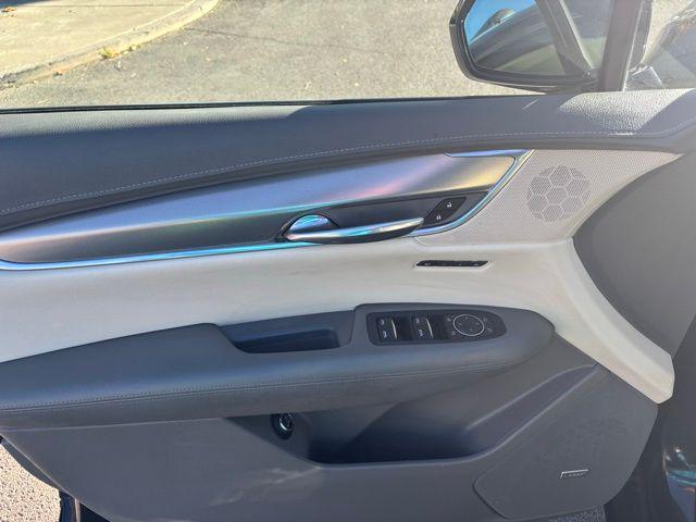 used 2017 Cadillac XT5 car, priced at $12,750