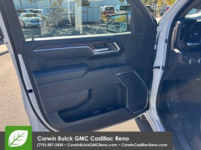 used 2025 GMC Sierra 1500 car, priced at $45,669