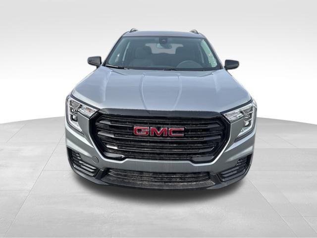 new 2024 GMC Terrain car, priced at $31,500