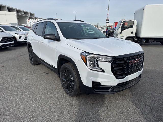 new 2024 GMC Terrain car, priced at $31,005