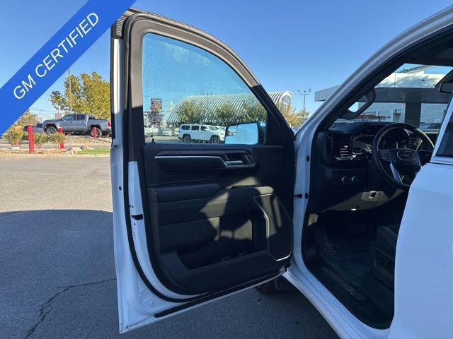 used 2025 GMC Sierra 1500 car, priced at $43,500