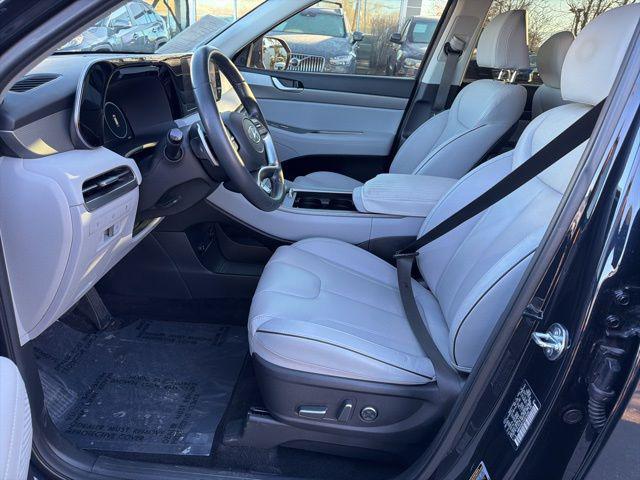 used 2025 Hyundai Palisade car, priced at $38,989