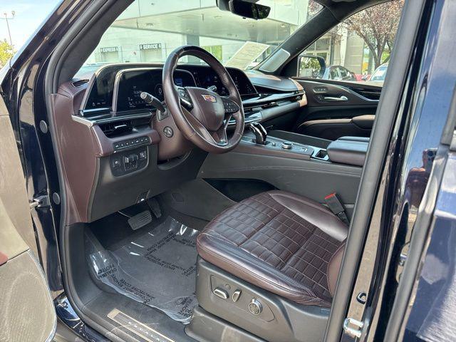 used 2023 Cadillac Escalade ESV car, priced at $88,989