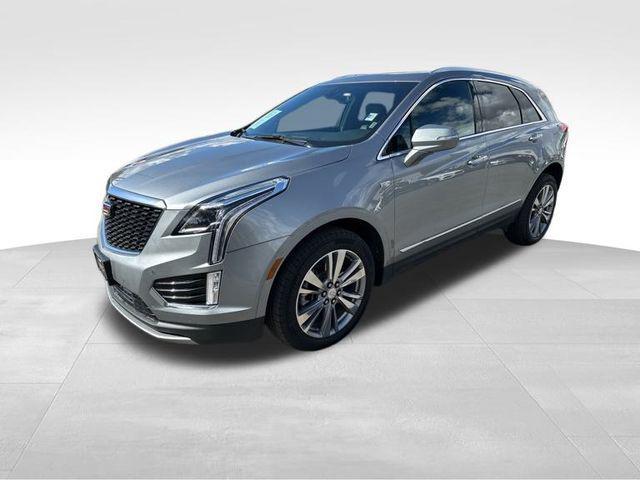 used 2025 Cadillac XT5 car, priced at $39,989