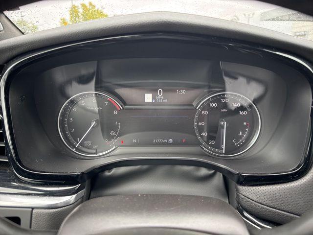 used 2025 Cadillac XT5 car, priced at $39,989