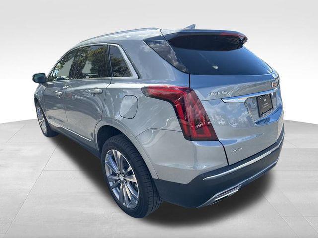 used 2025 Cadillac XT5 car, priced at $39,989