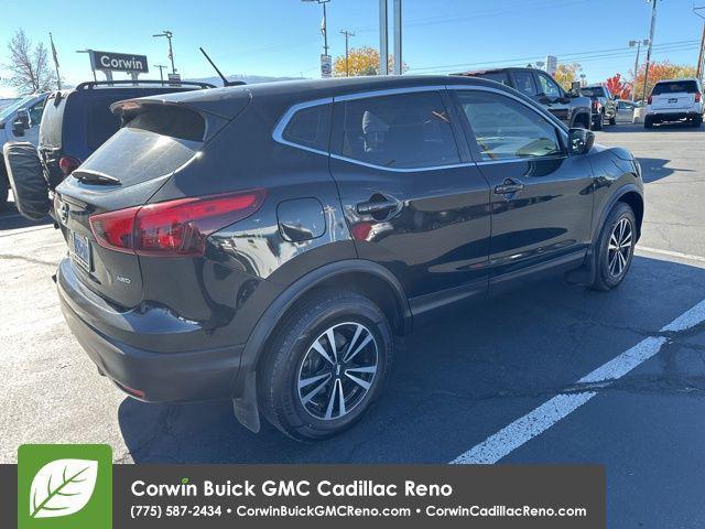 used 2018 Nissan Rogue Sport car, priced at $12,989