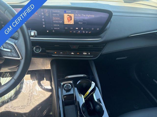 used 2025 Buick Envision car, priced at $27,695