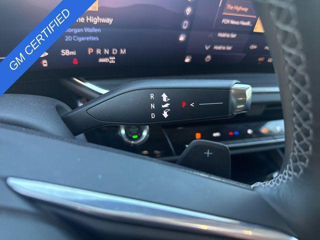 used 2025 Buick Envision car, priced at $27,695