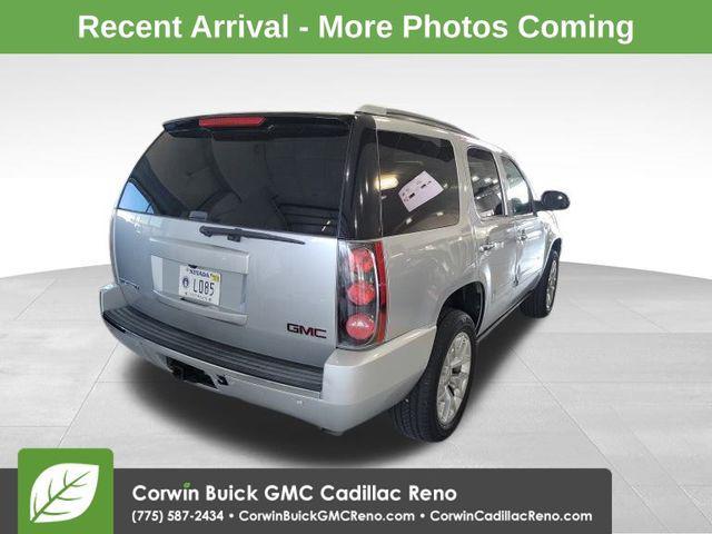 used 2013 GMC Yukon car, priced at $12,500