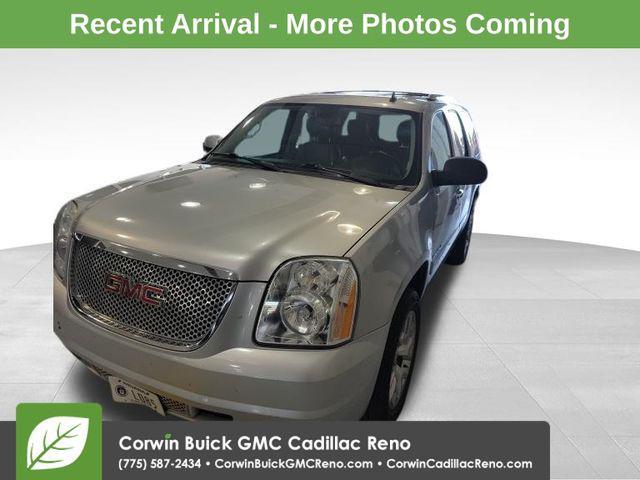 used 2013 GMC Yukon car, priced at $12,500