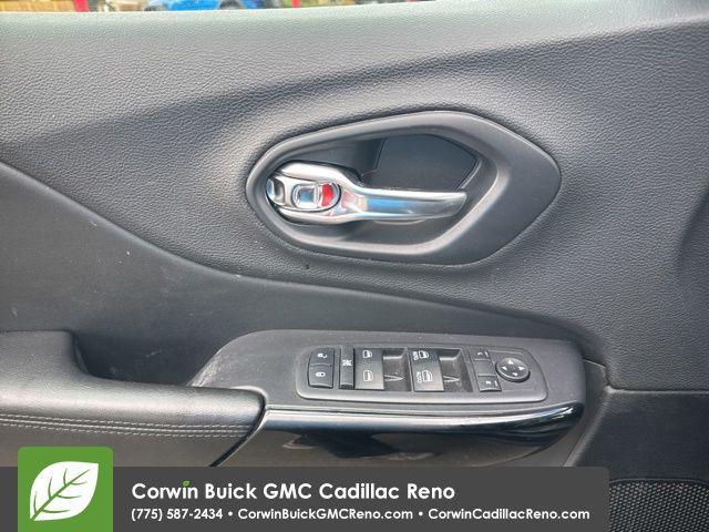 used 2019 Jeep Cherokee car, priced at $12,250
