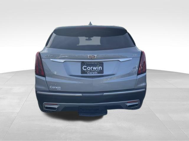 used 2025 Cadillac XT5 car, priced at $41,989