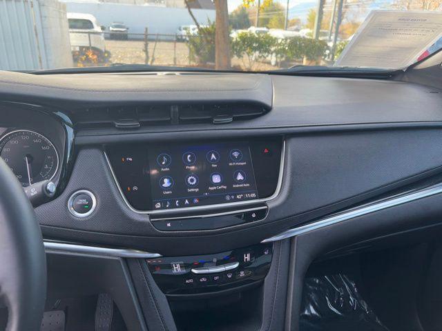 used 2025 Cadillac XT5 car, priced at $41,989