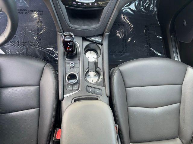 used 2025 Cadillac XT5 car, priced at $41,989