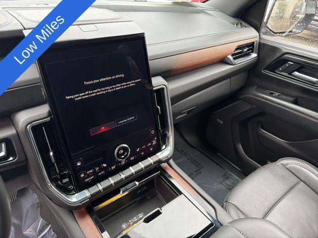 used 2025 GMC Yukon XL car, priced at $73,989