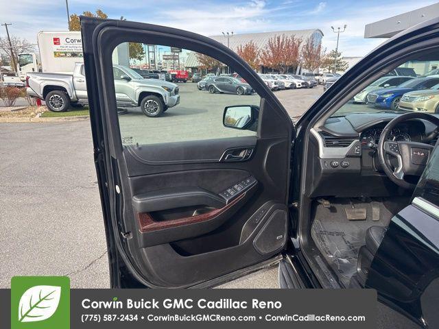 used 2019 GMC Yukon XL car, priced at $27,500