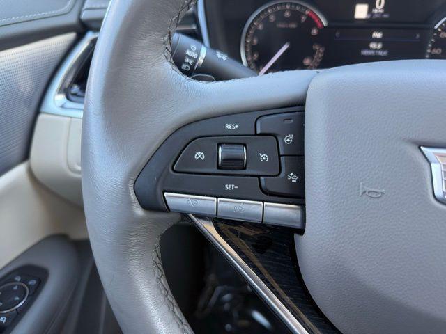 used 2025 Cadillac XT6 car, priced at $44,989