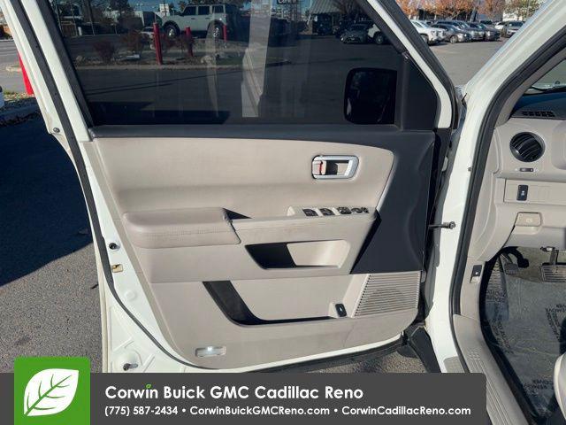 used 2015 Honda Pilot car, priced at $11,995