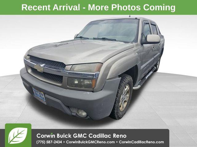 used 2002 Chevrolet Avalanche car, priced at $7,995
