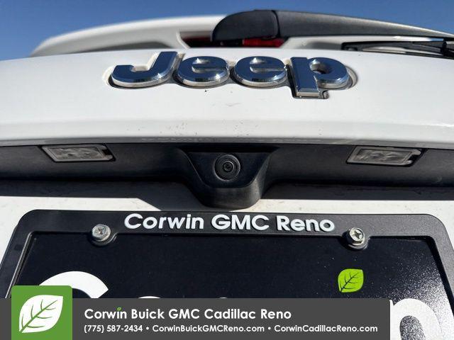 used 2021 Jeep Grand Cherokee car, priced at $19,995