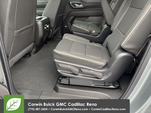 new 2024 GMC Yukon XL car, priced at $76,305