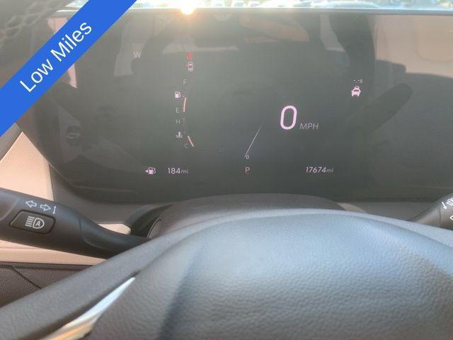 used 2024 Buick Encore GX car, priced at $25,500