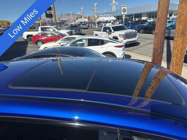 used 2022 Acura MDX car, priced at $41,500