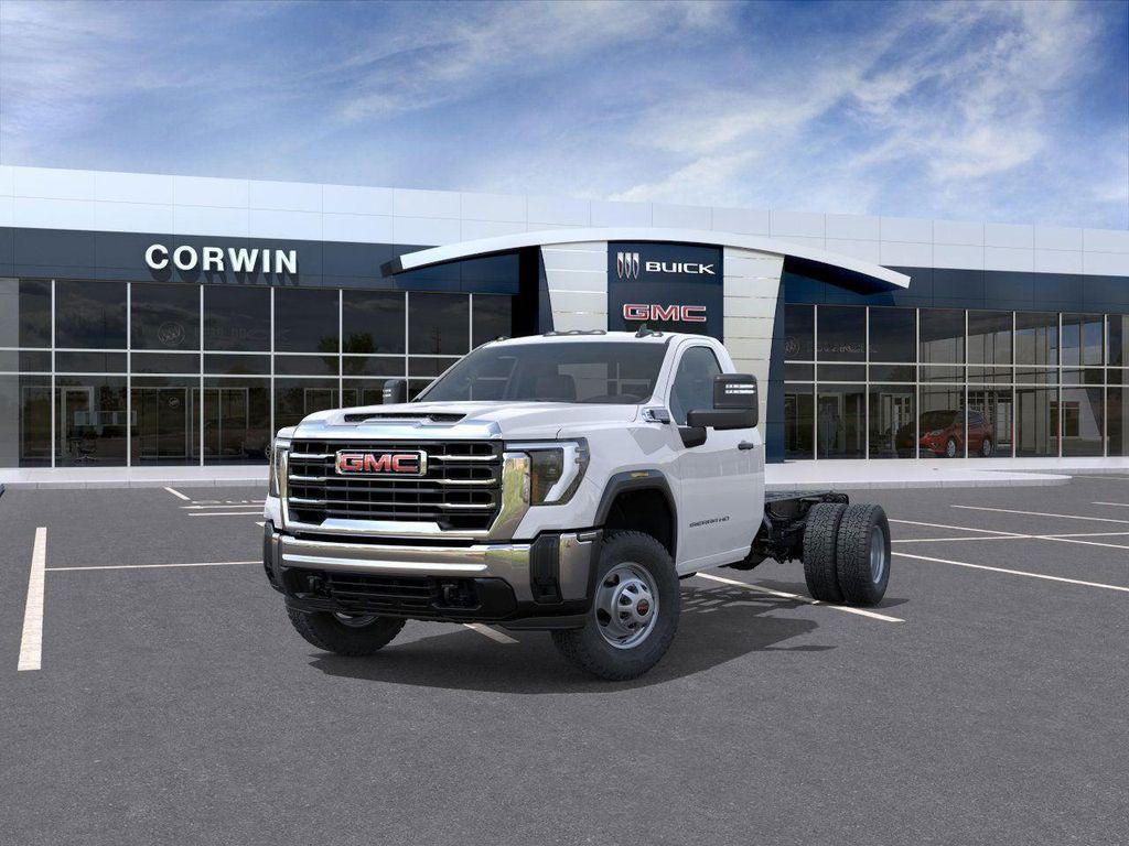 new 2025 GMC Sierra 3500 car, priced at $60,303