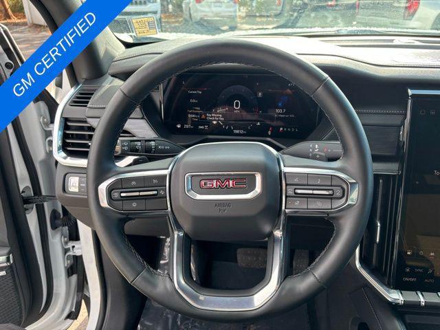 used 2025 GMC Acadia car, priced at $33,995