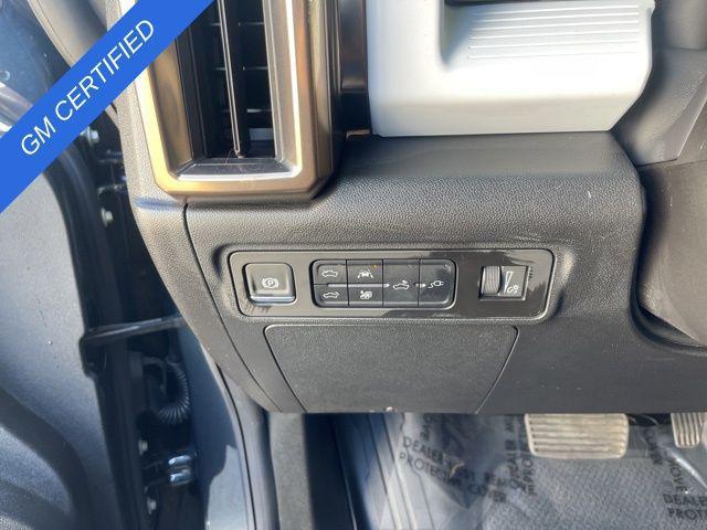 used 2025 GMC HUMMER EV Pickup car, priced at $83,989