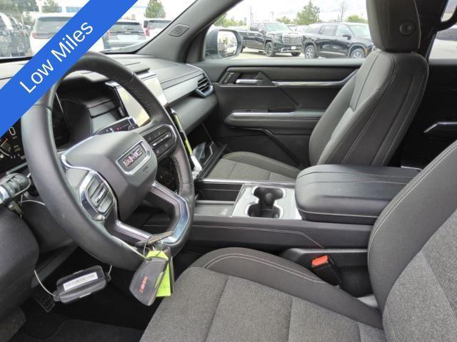 used 2025 GMC Acadia car, priced at $35,995