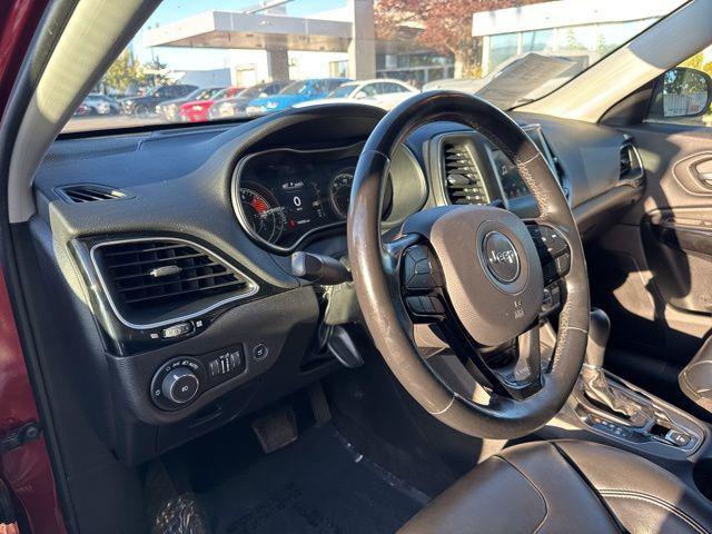 used 2020 Jeep Cherokee car, priced at $12,989