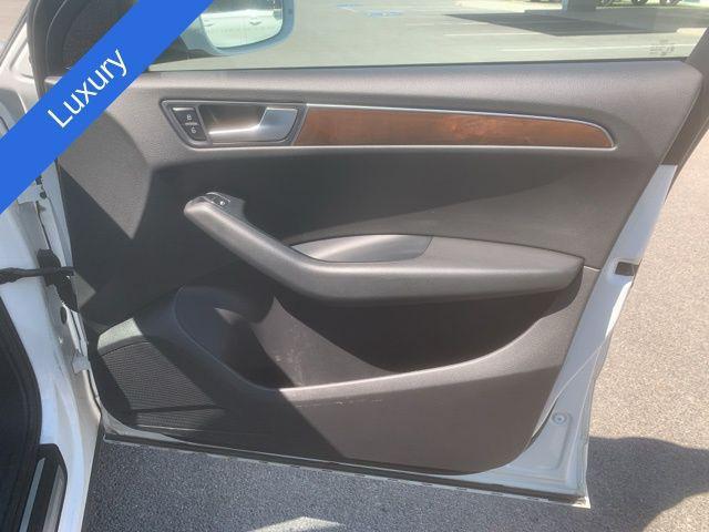 used 2011 Audi Q5 car, priced at $8,998