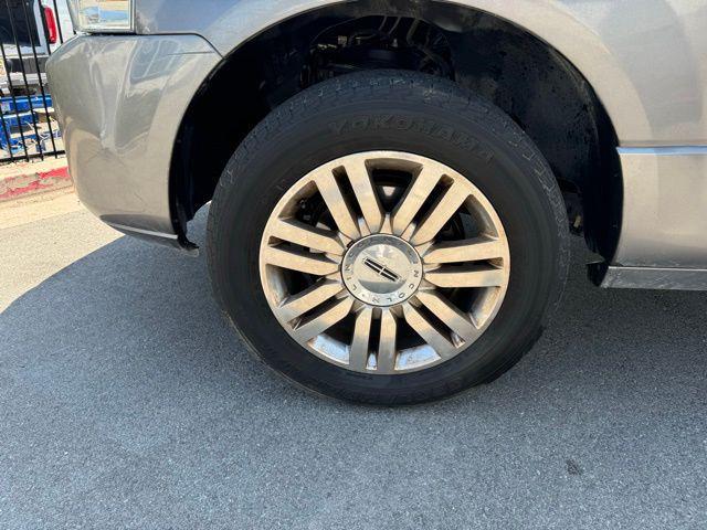used 2012 Lincoln Navigator car, priced at $11,995