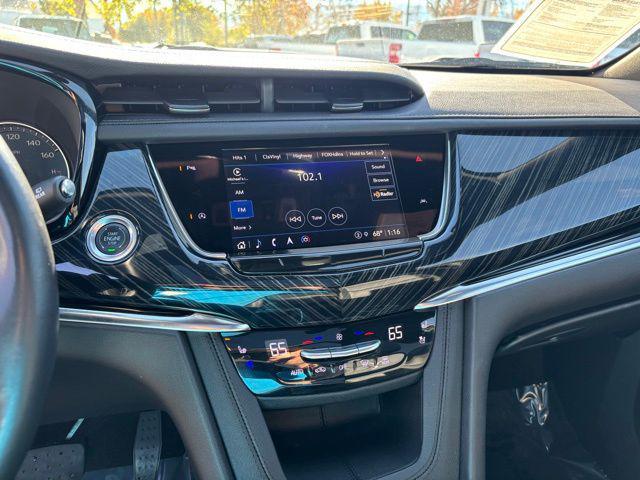 used 2025 Cadillac XT6 car, priced at $43,500