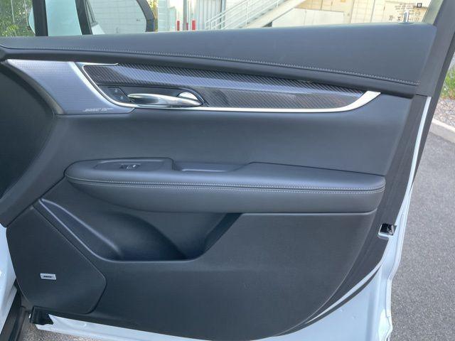 used 2024 Cadillac XT6 car, priced at $56,500