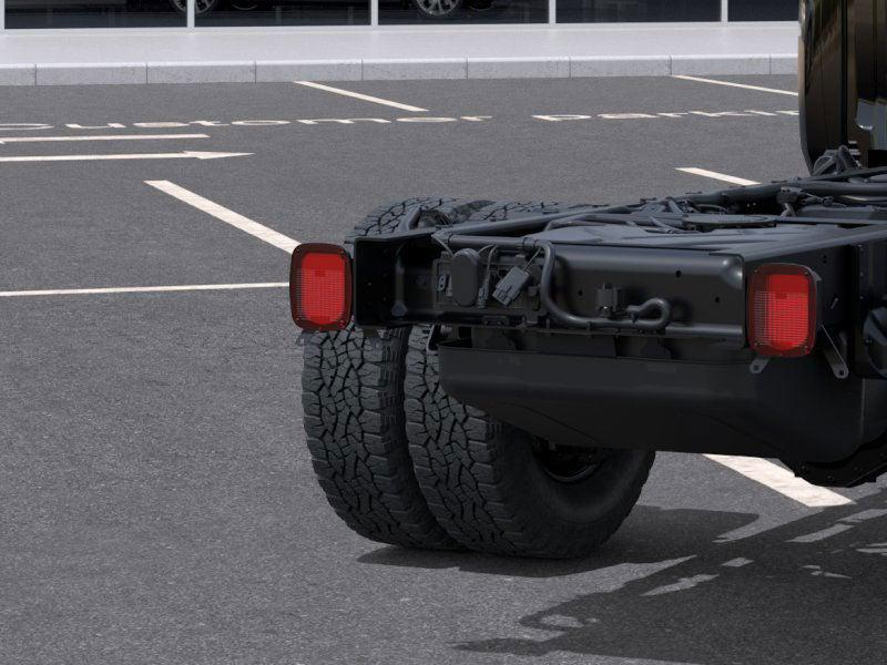 new 2025 GMC Sierra 3500 car, priced at $59,555