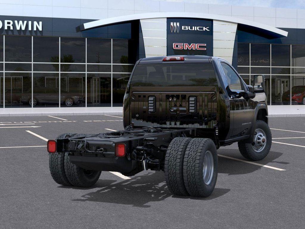 new 2025 GMC Sierra 3500 car, priced at $59,555