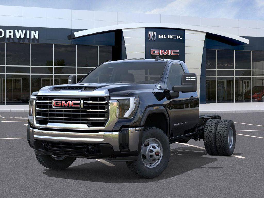 new 2025 GMC Sierra 3500 car, priced at $59,555