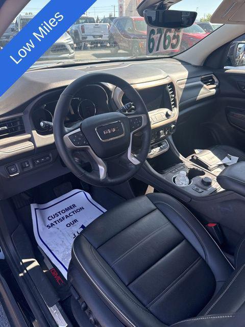used 2023 GMC Acadia car, priced at $38,989