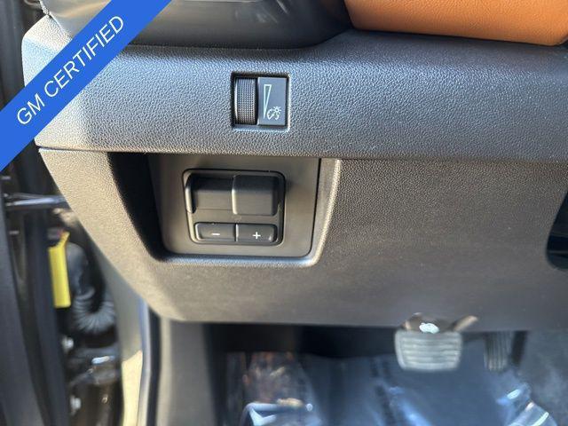 used 2024 GMC Canyon car, priced at $43,989