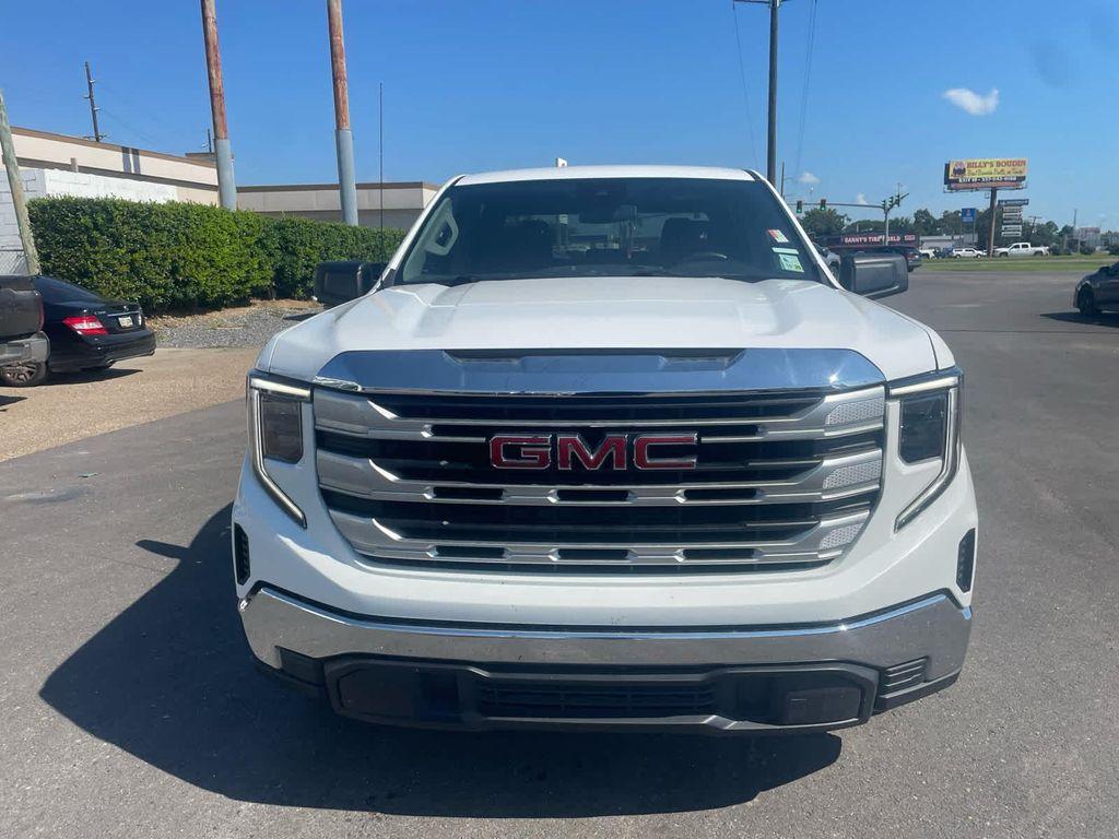 used 2022 GMC Sierra 1500 car, priced at $20,995