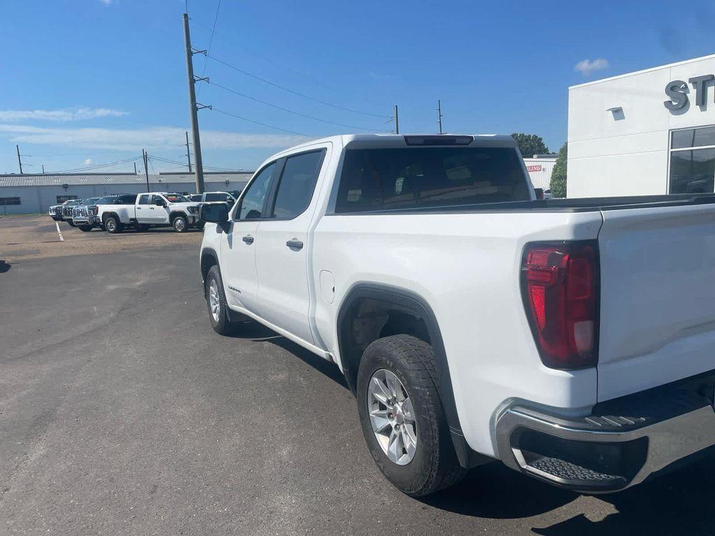 used 2022 GMC Sierra 1500 car, priced at $20,995