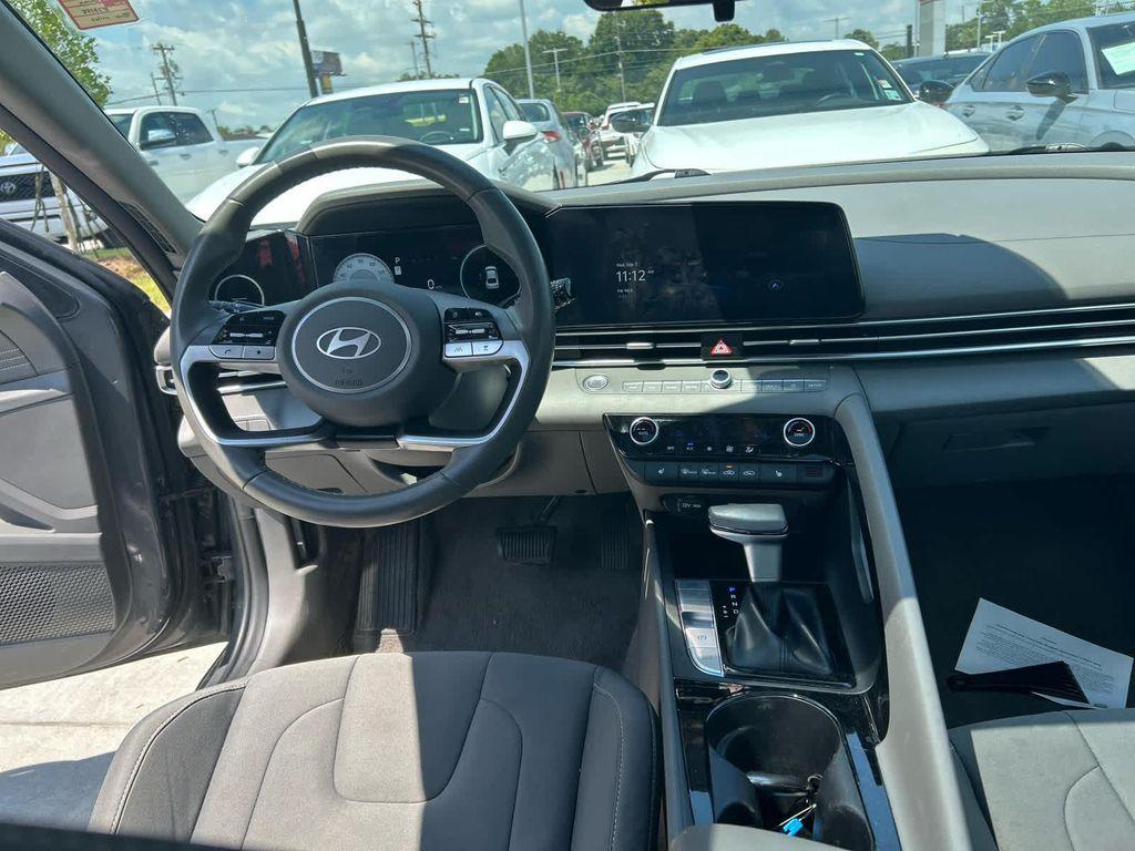 used 2025 Hyundai Elantra car, priced at $21,990
